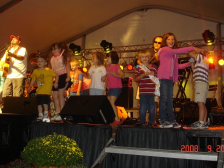 FallFestSkeeterDance