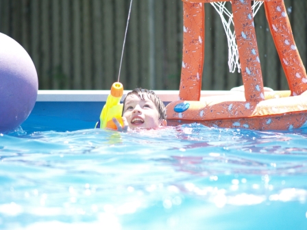 Luke1stPool1