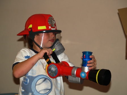 LukeHelmetGun